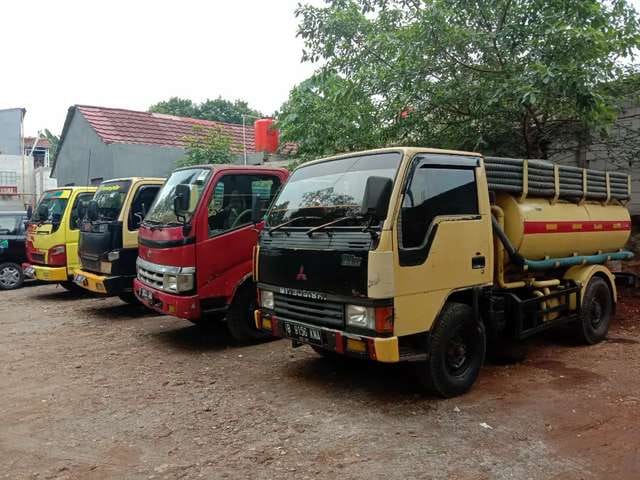 sedot-wc-surabaya-resmi (4) Sedot WC Wonorejo Surabaya Harga Borongan Termurah